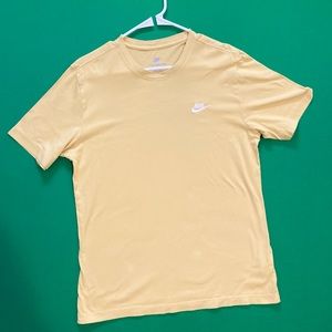 Plain Yellow Nike tee